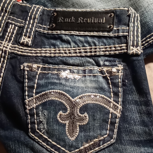 SOLD - Picture 2 of 14